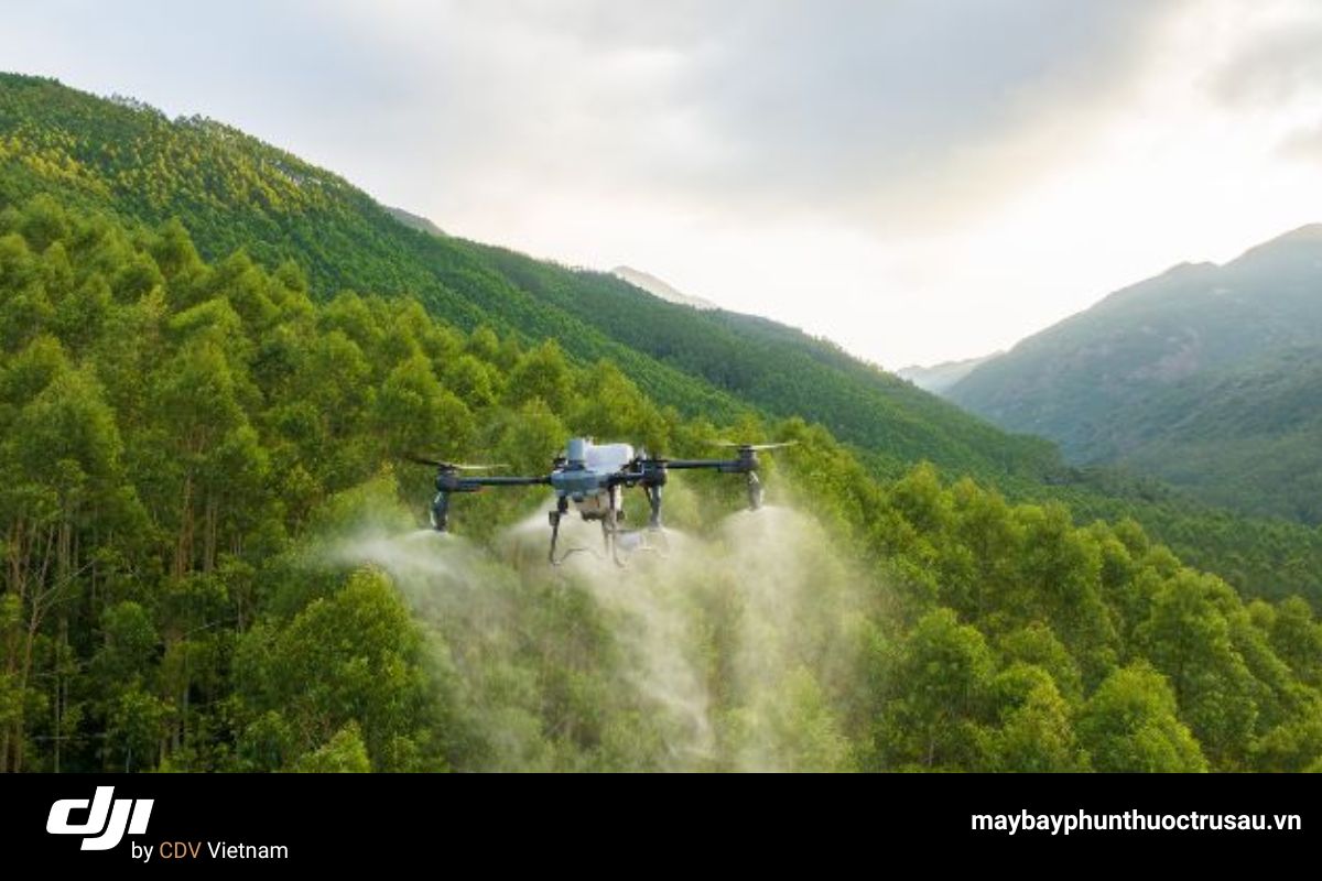 Tìm hiểu 5 ưu điểm nổi bật của DJI Agras T25P 6 t 25p có khả năng bay sát tán, tránh chướng ngại toàn diện